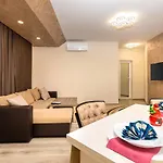 Sunny 1bd In Old Town By Flat Mаnager *