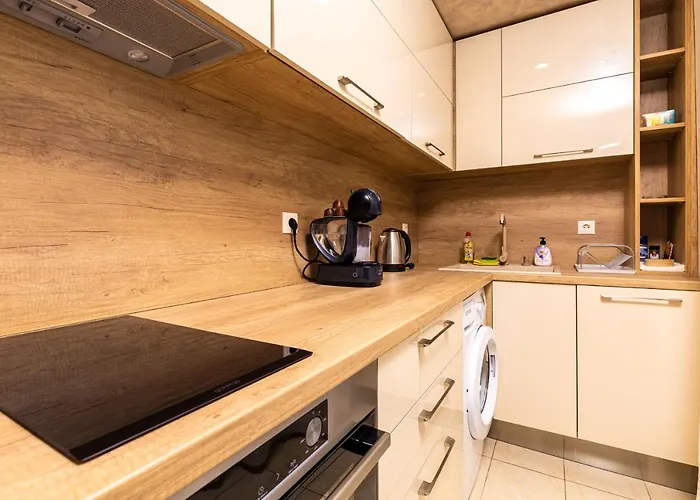 Sunny 1bd In Old Town By Flat Mаnager *