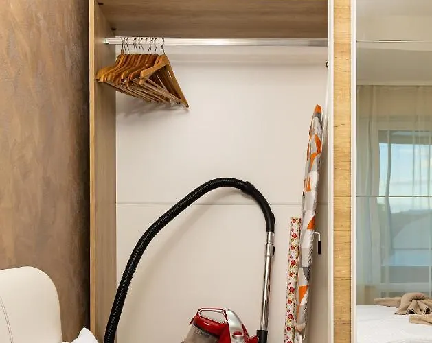 Sunny 1bd In Old Town By Flat Mаnager